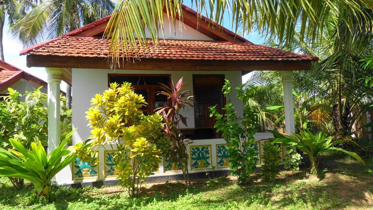Regina Beach Bungalow 亭可马里 外观 照片