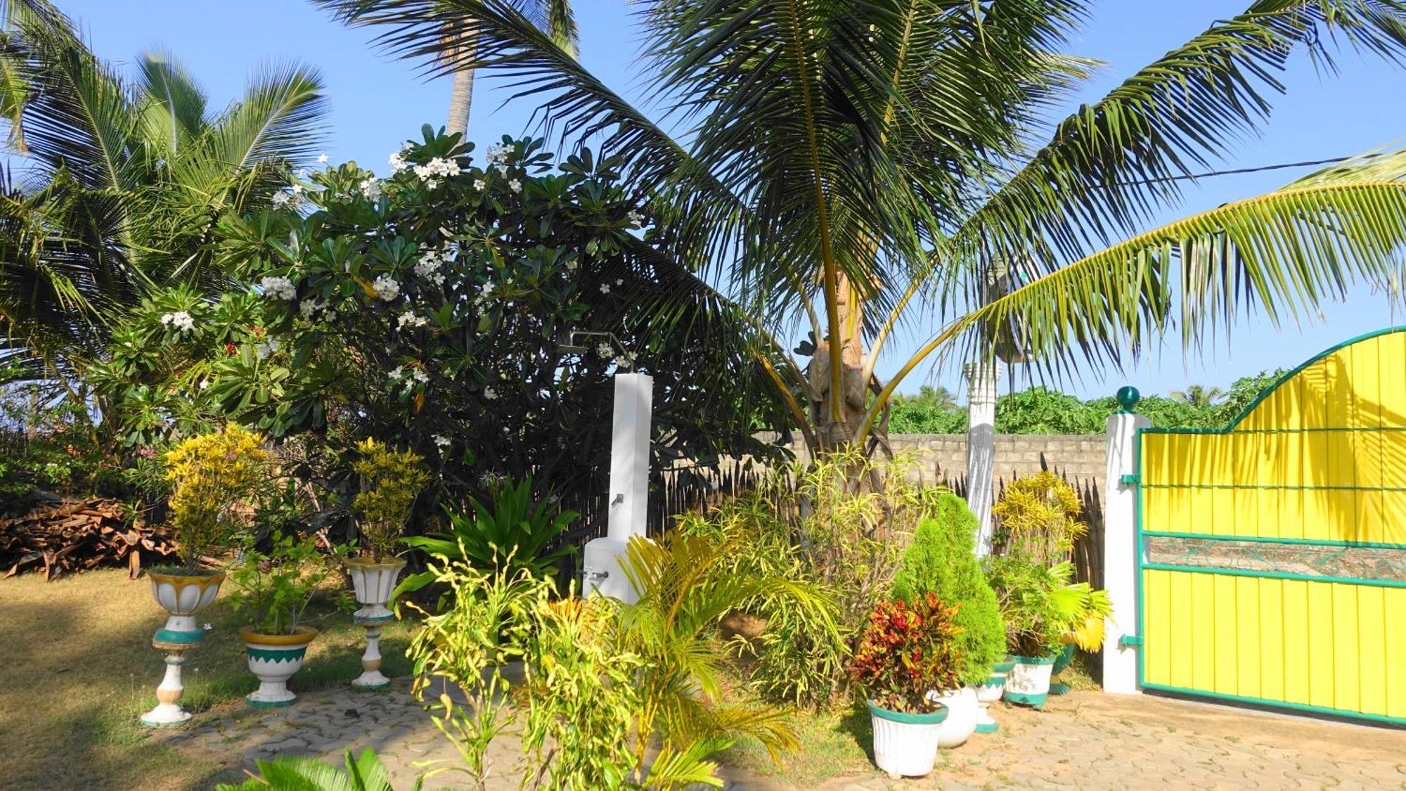 Regina Beach Bungalow 亭可马里 外观 照片